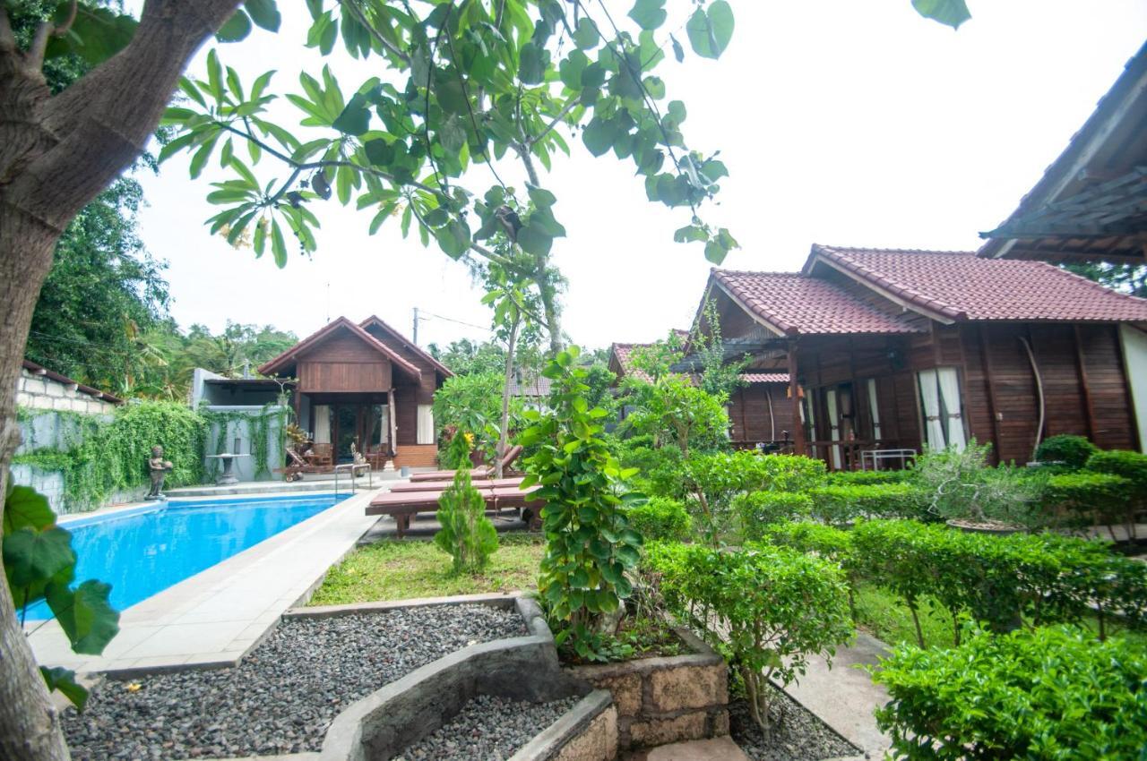 Timbool Bungalow Ped Exterior photo