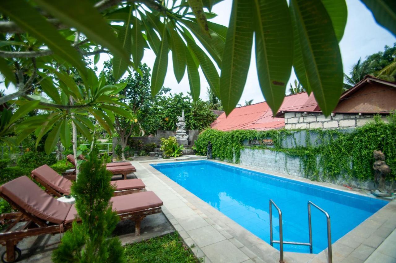 Timbool Bungalow Ped Exterior photo
