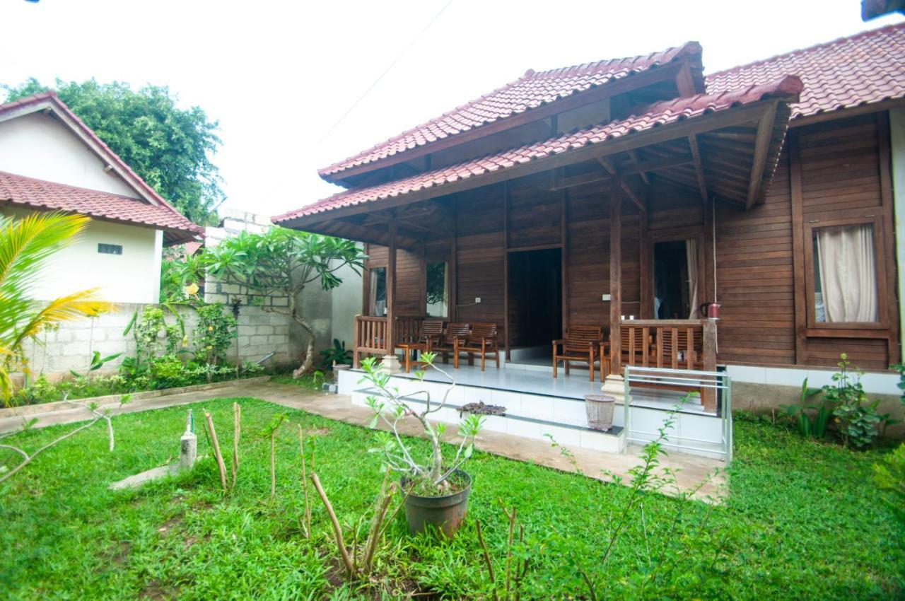 Timbool Bungalow Ped Exterior photo